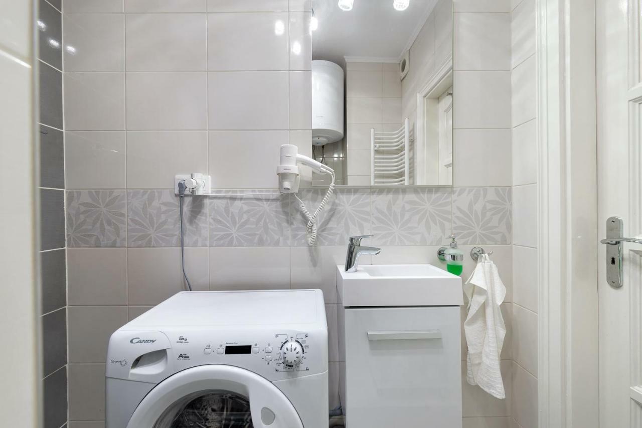 Riverbank Apartment At Parliament Budapest Extérieur photo