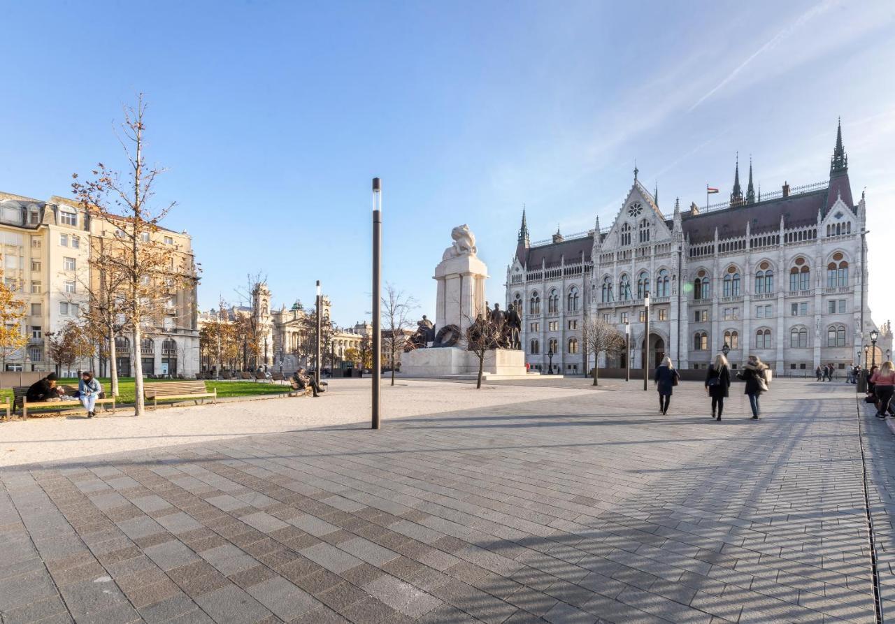 Riverbank Apartment At Parliament Budapest Extérieur photo